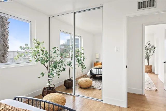 $1,298,000 | 121 Beachview Avenue, Pacifica, CA 94044