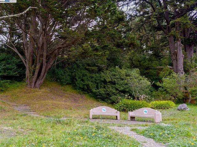 $1,298,000 | 121 Beachview Avenue, Pacifica, CA 94044