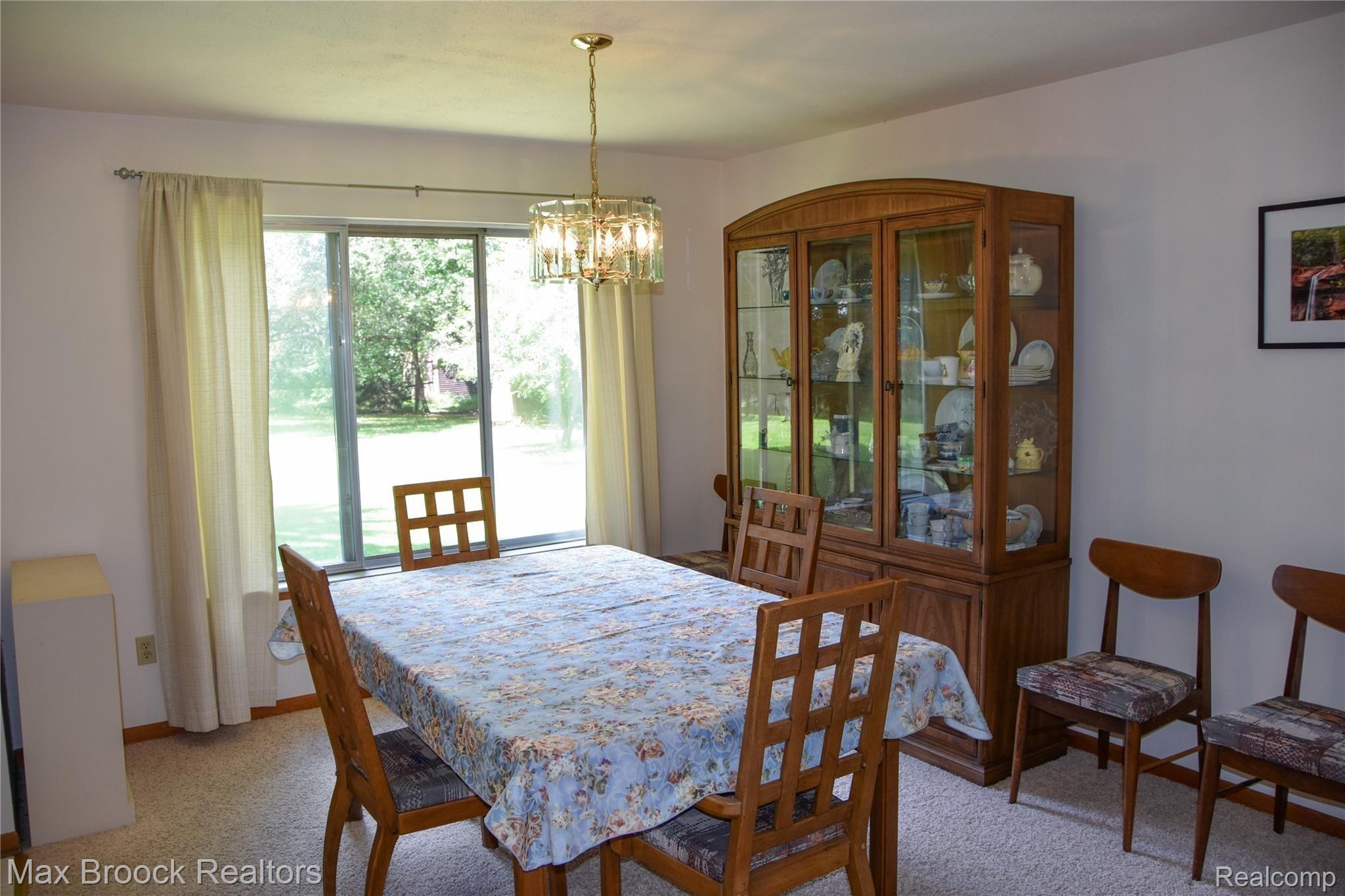 4142 Palms Road Casco, MI 48064 - Photo 20 of 30 Dining Room