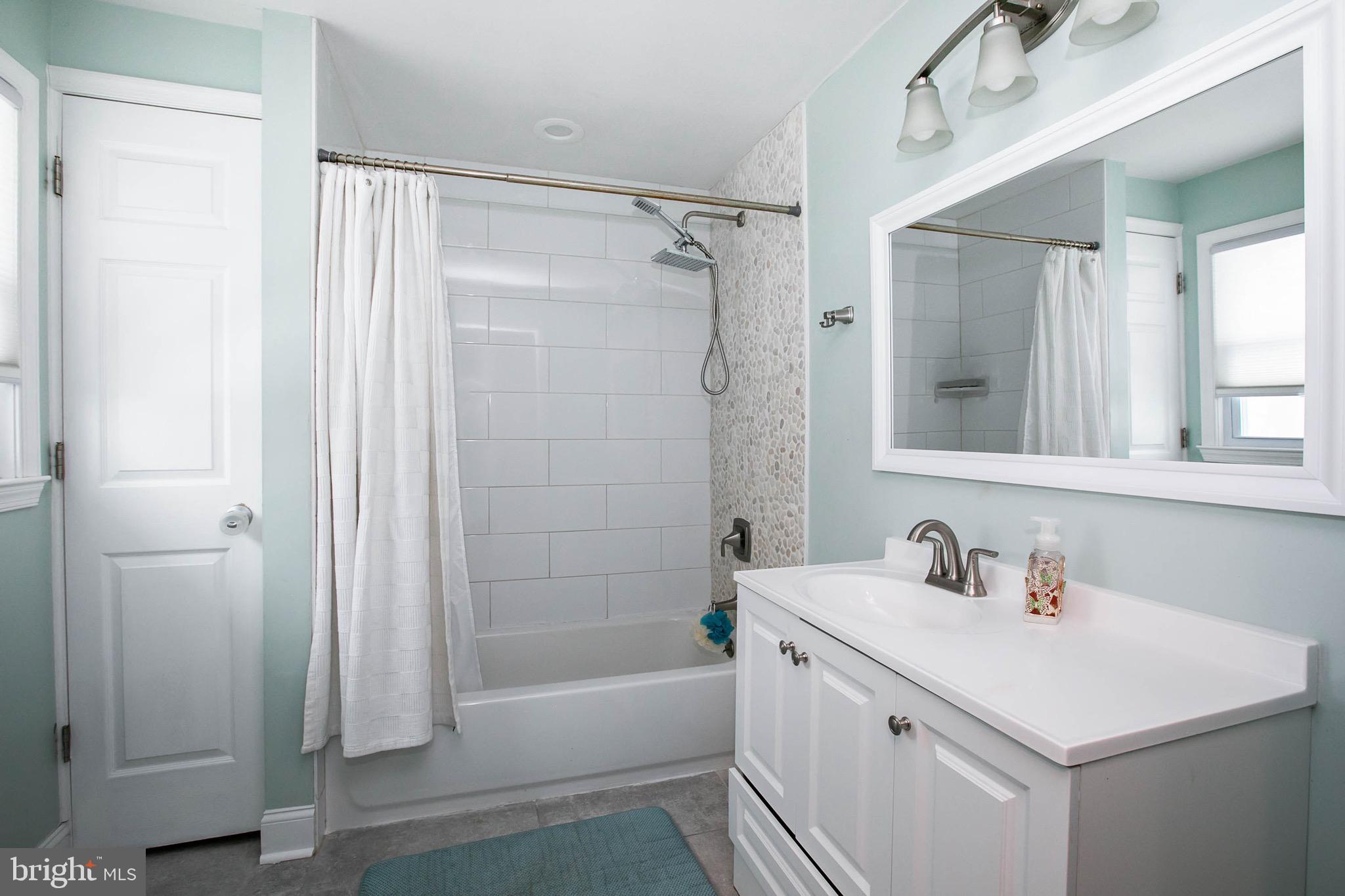 107 Oxford Road Cinnaminson, NJ 08077 - Photo 30 of 32 Gallery Image 30