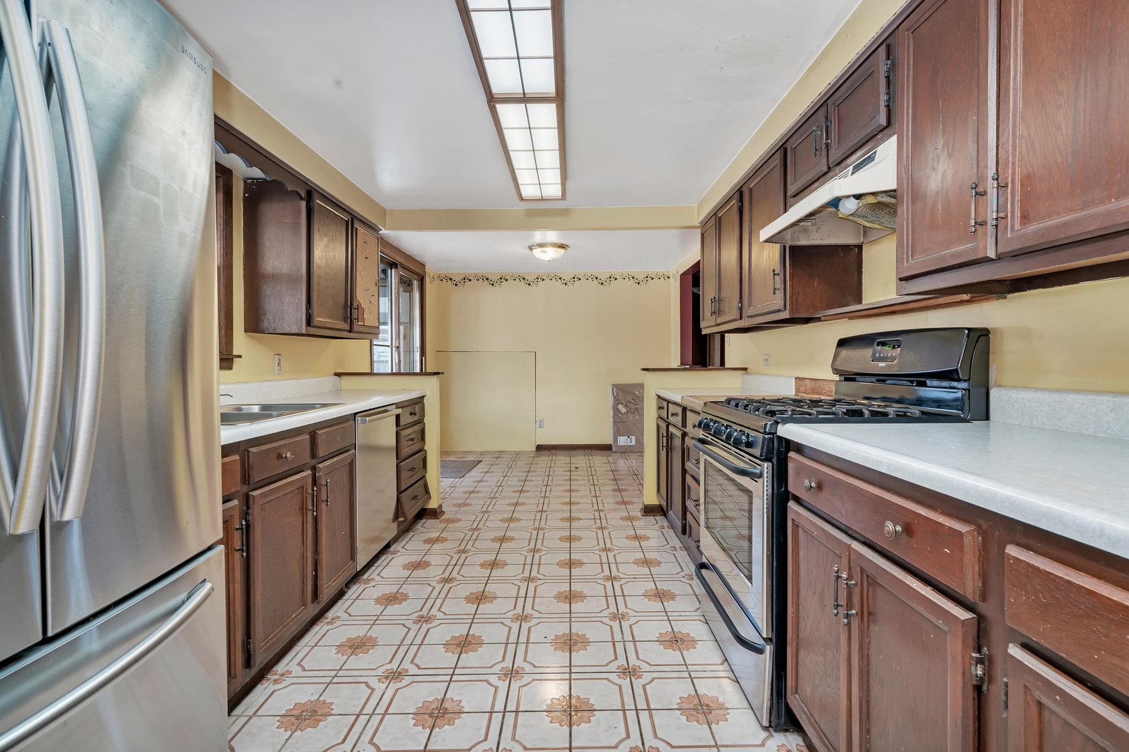 19306 Janet Avenue Romeoville, IL 60446 - Photo 18 of 30 Gallery Image 18