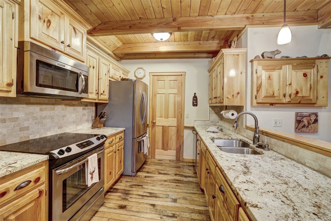 2502 Boreas Pass Road Breckenridge, CO 80424 - Photo 10 of 34 All electric kitchen.
