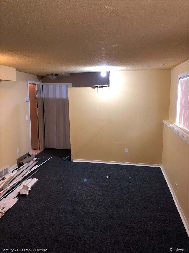 26433 Norfolk Street Inkster, MI 48141 - Photo 7 of 15 IMG_0812.JPG