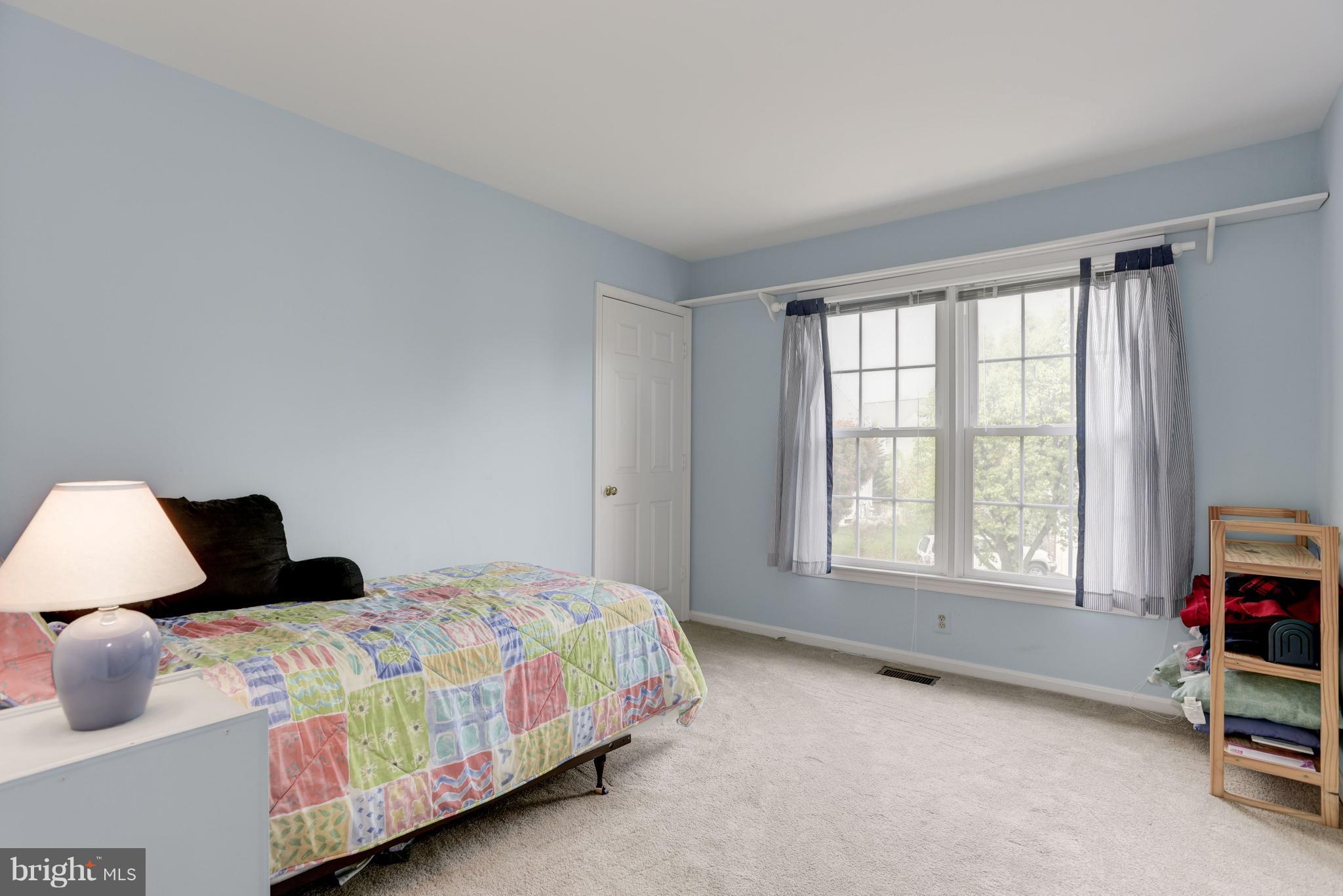 14 Rutledge Court Sterling, VA 20165 - Photo 21 of 30 Bedroom