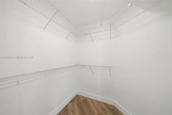 $7,900 | 4775 Collins Avenue, Unit 2507, Miami Beach, FL 33140