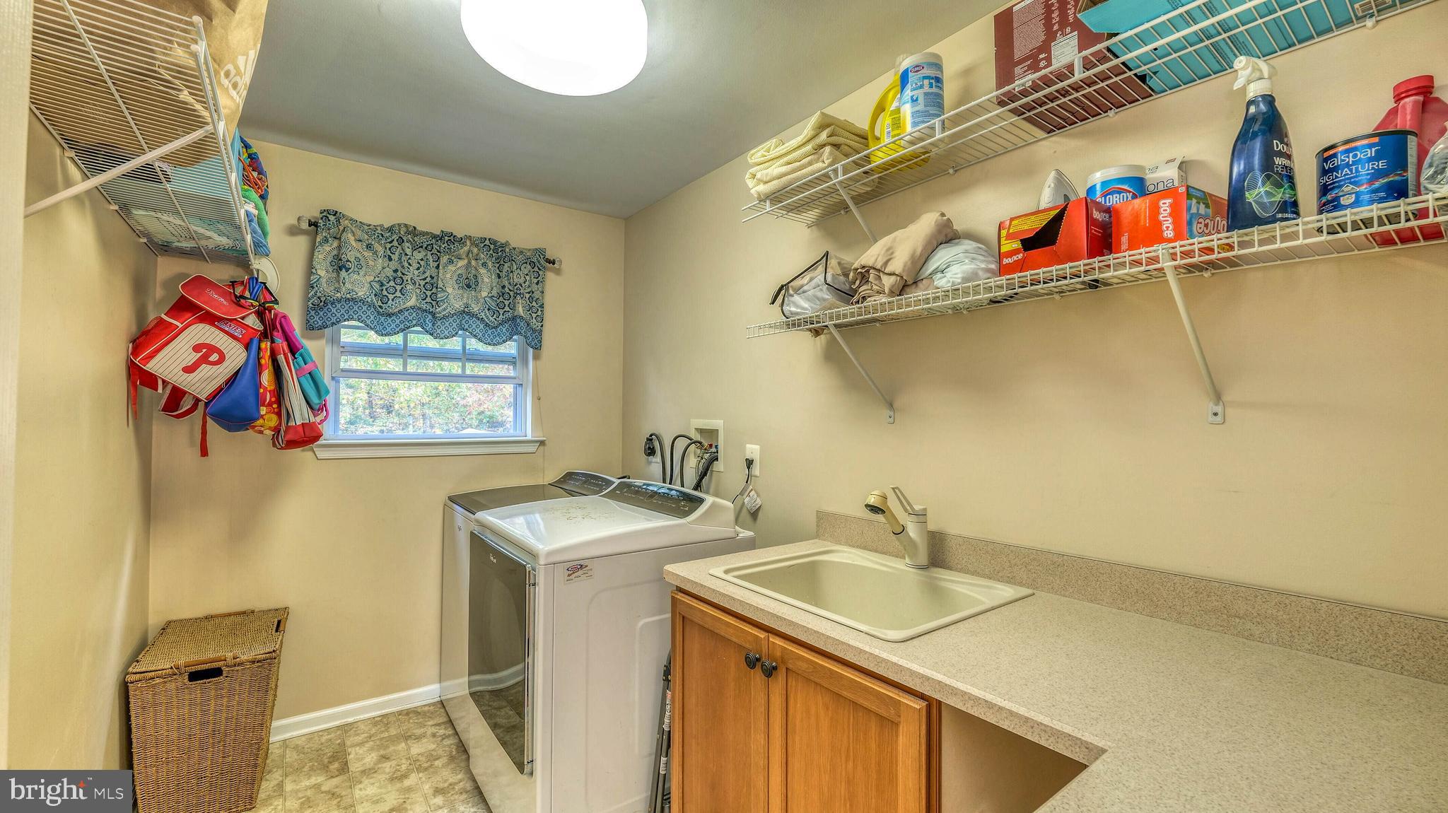107 Millstone Way Monroeville, NJ 08343 - Photo 26 of 40 a utility room with dryer and washer