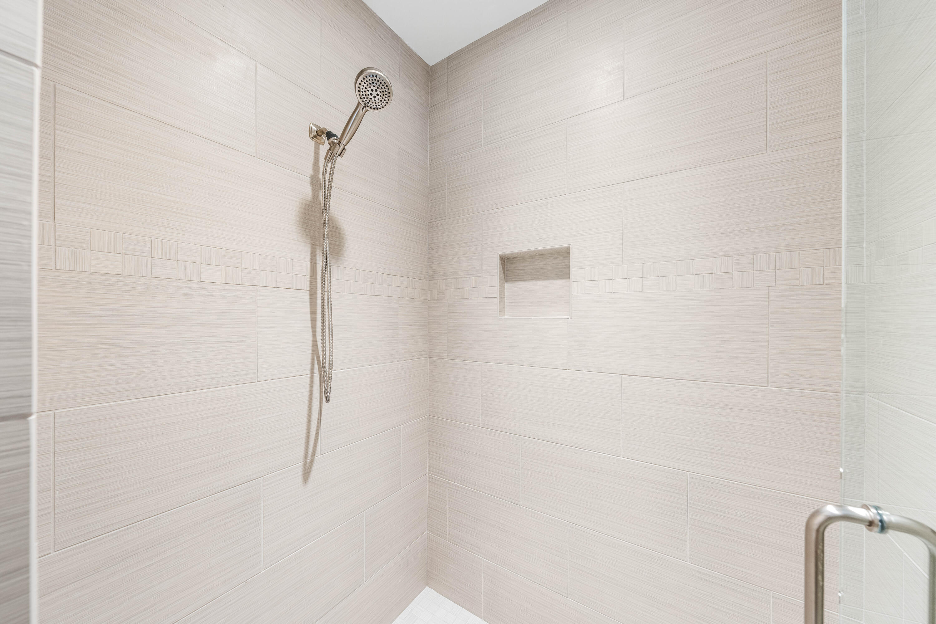 27 Federal Street Inlet Beach, FL 32461 - Photo 39 of 74 a bathroom with a shower