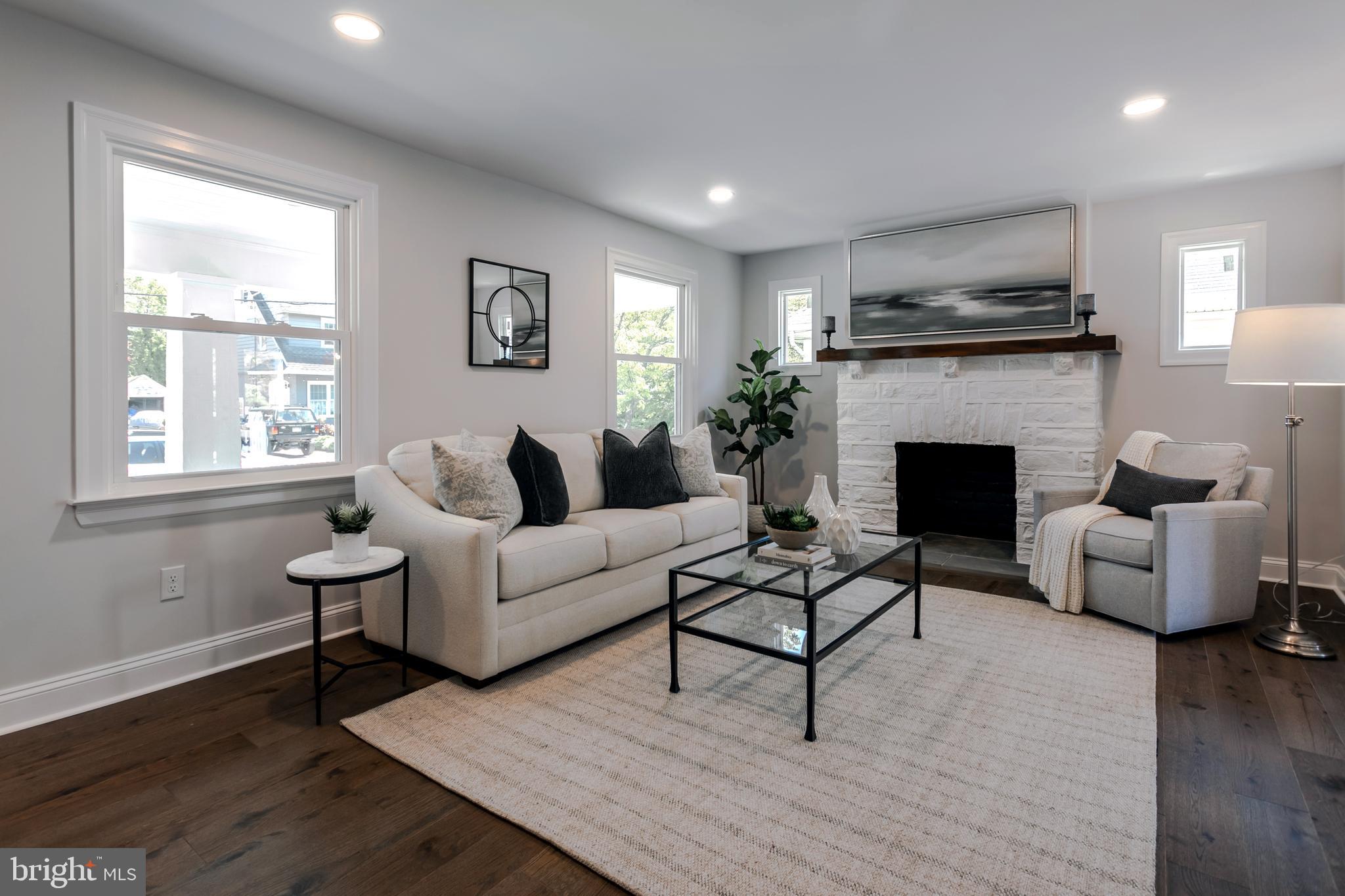220 Strathmore Road Havertown, PA 19083 - Photo 8 of 41