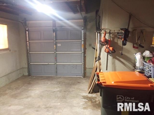 2730 Jersey Ridge Road Davenport, IA 52803 - Photo 33 of 34 Gallery Image 33