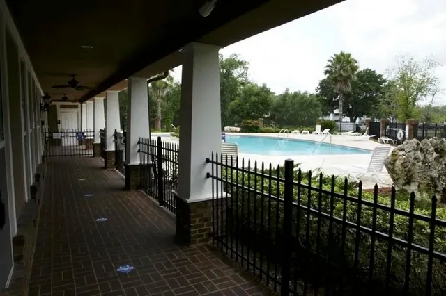 $3,000 | 1992 Greencastle Lane, Tallahassee, FL 32304