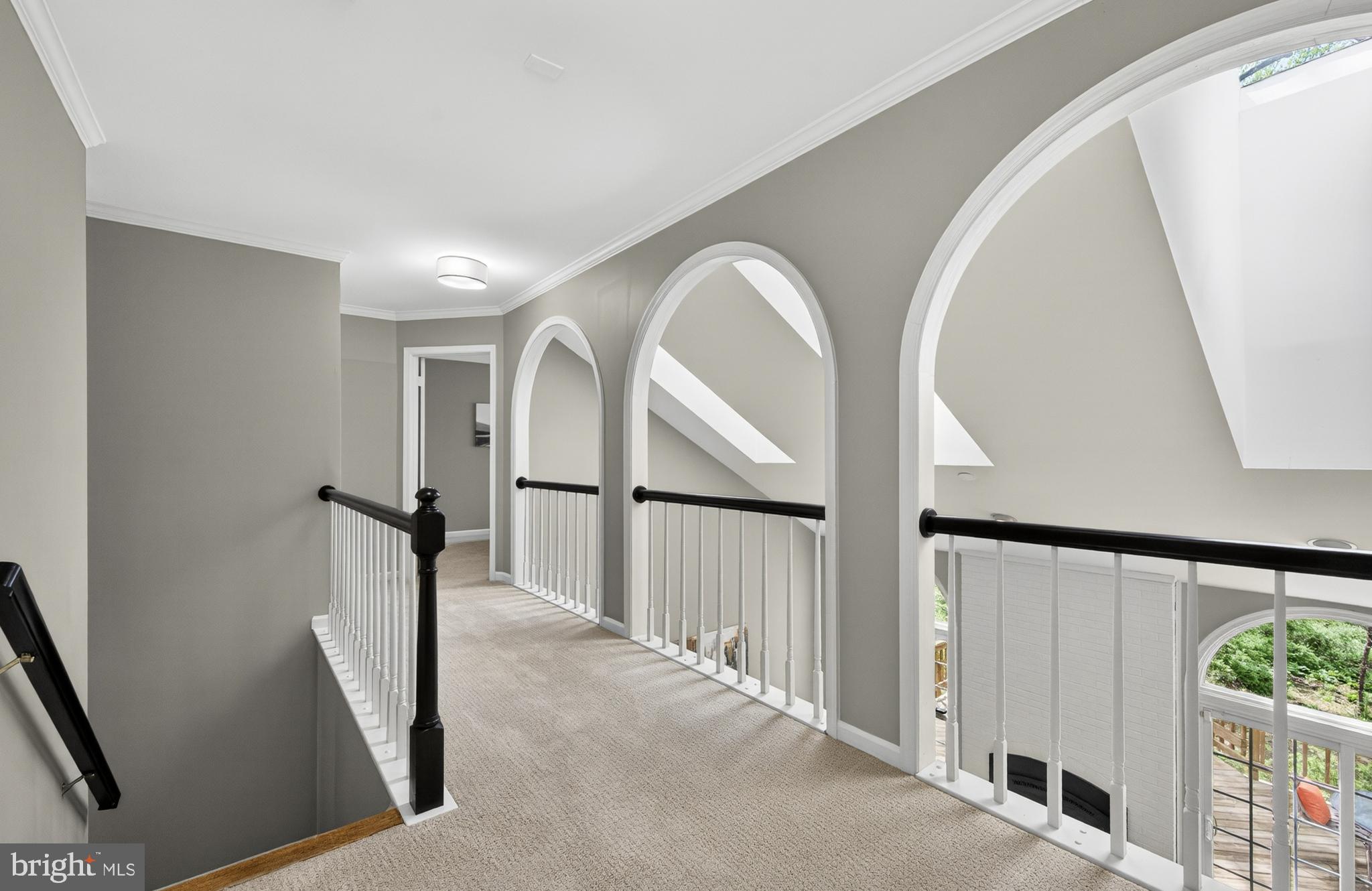 2906 Oakton Ridge Circle Oakton, VA 22124 - Photo 17 of 42 a view of entryway with interior