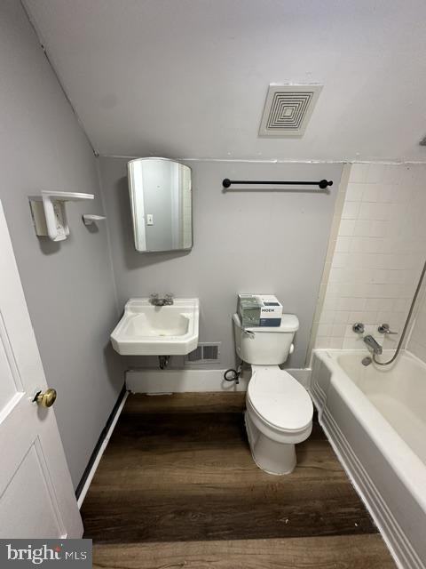 7506 Belair Road, Unit B Nottingham, MD 21236 - Photo 7 of 10 Gallery Image 7