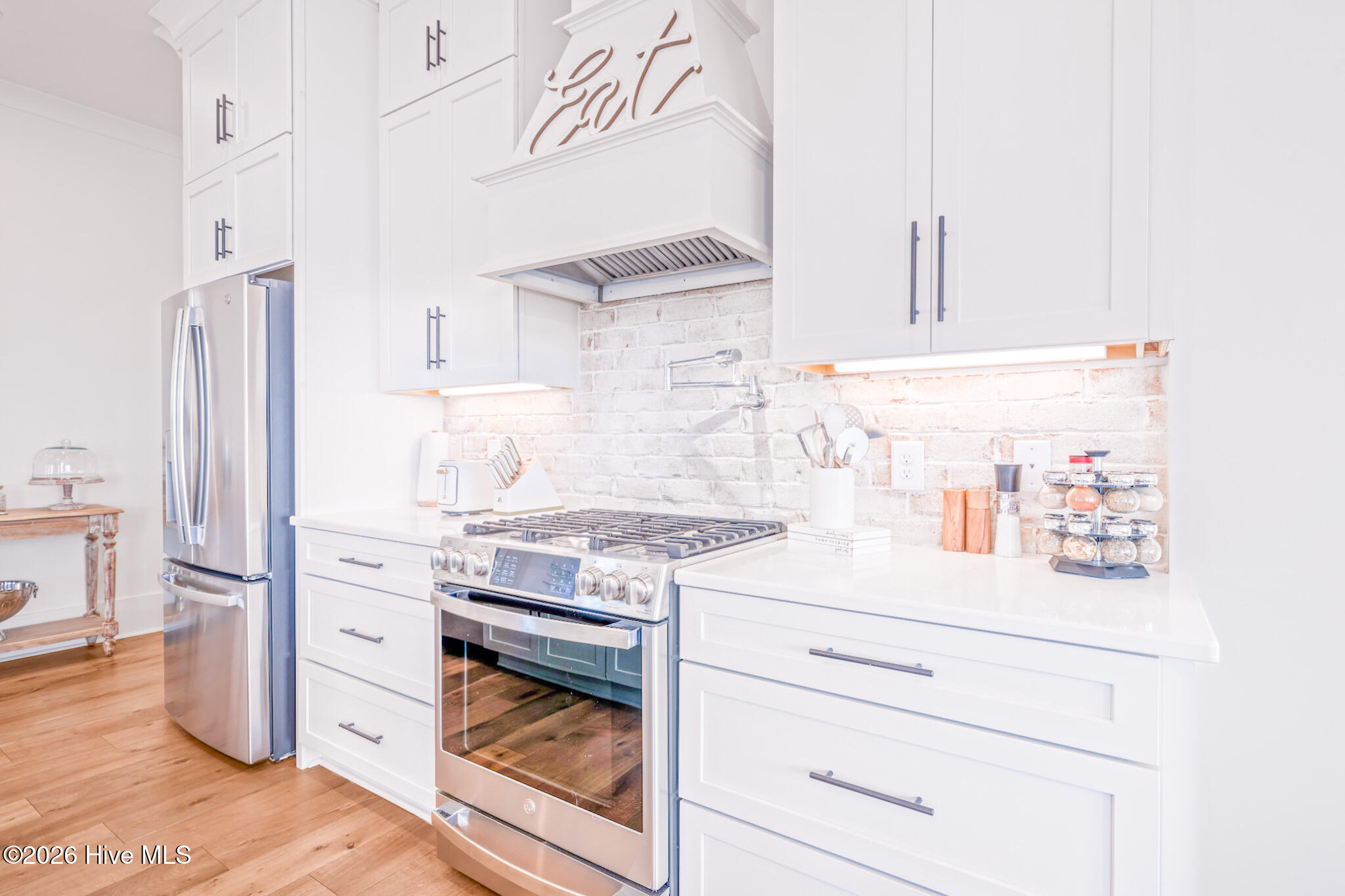 72 Boathouse Road Oriental, NC 28571 - Photo 17 of 40 Kitchen 05