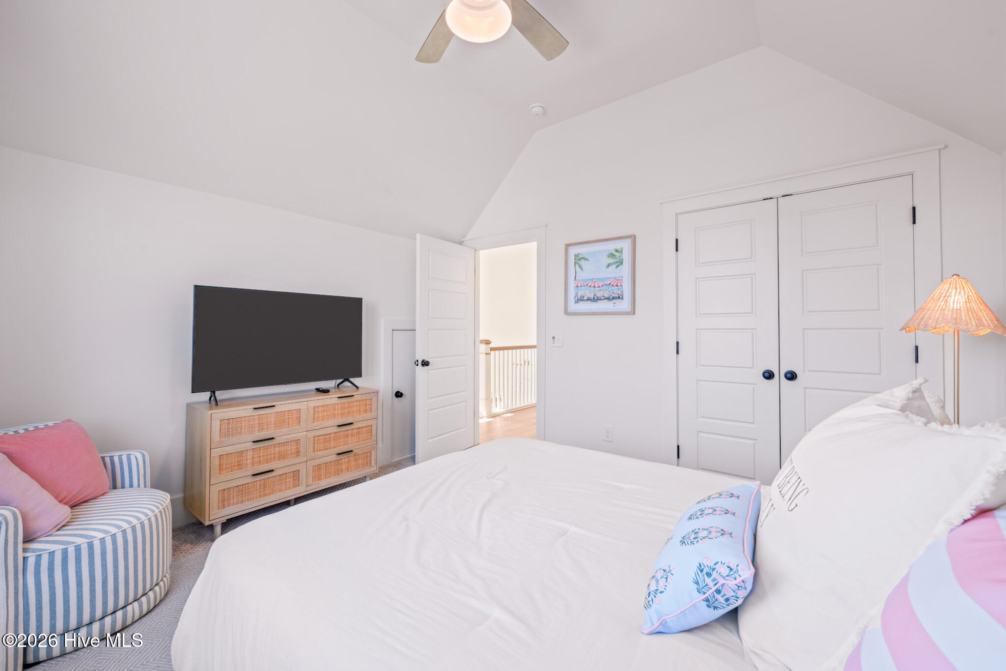 72 Boathouse Road Oriental, NC 28571 - Photo 30 of 40 Front Guest Room 02