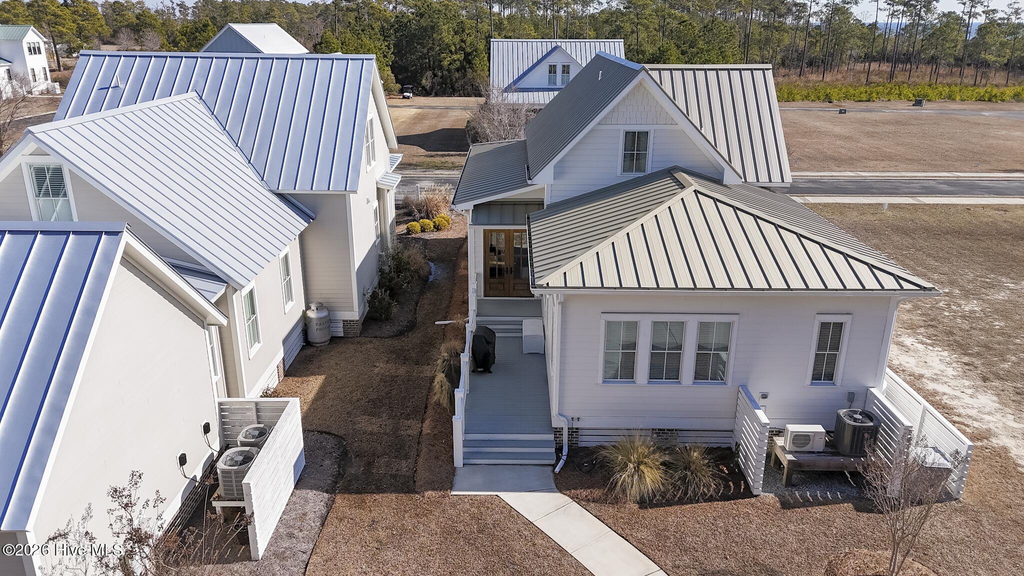72 Boathouse Road Oriental, NC 28571 - Photo 36 of 40 Rear Drive & Alley