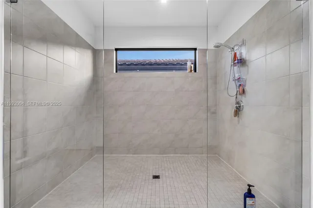 $6,550 | 4363 Northwest 81st Avenue, Doral, FL 33166