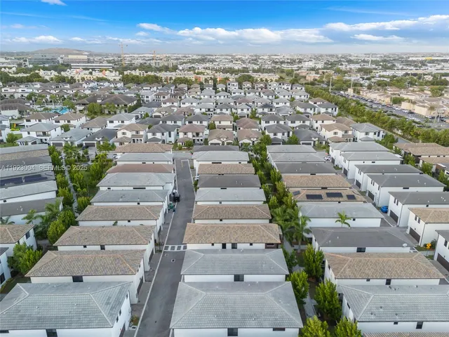 $6,550 | 4363 Northwest 81st Avenue, Doral, FL 33166