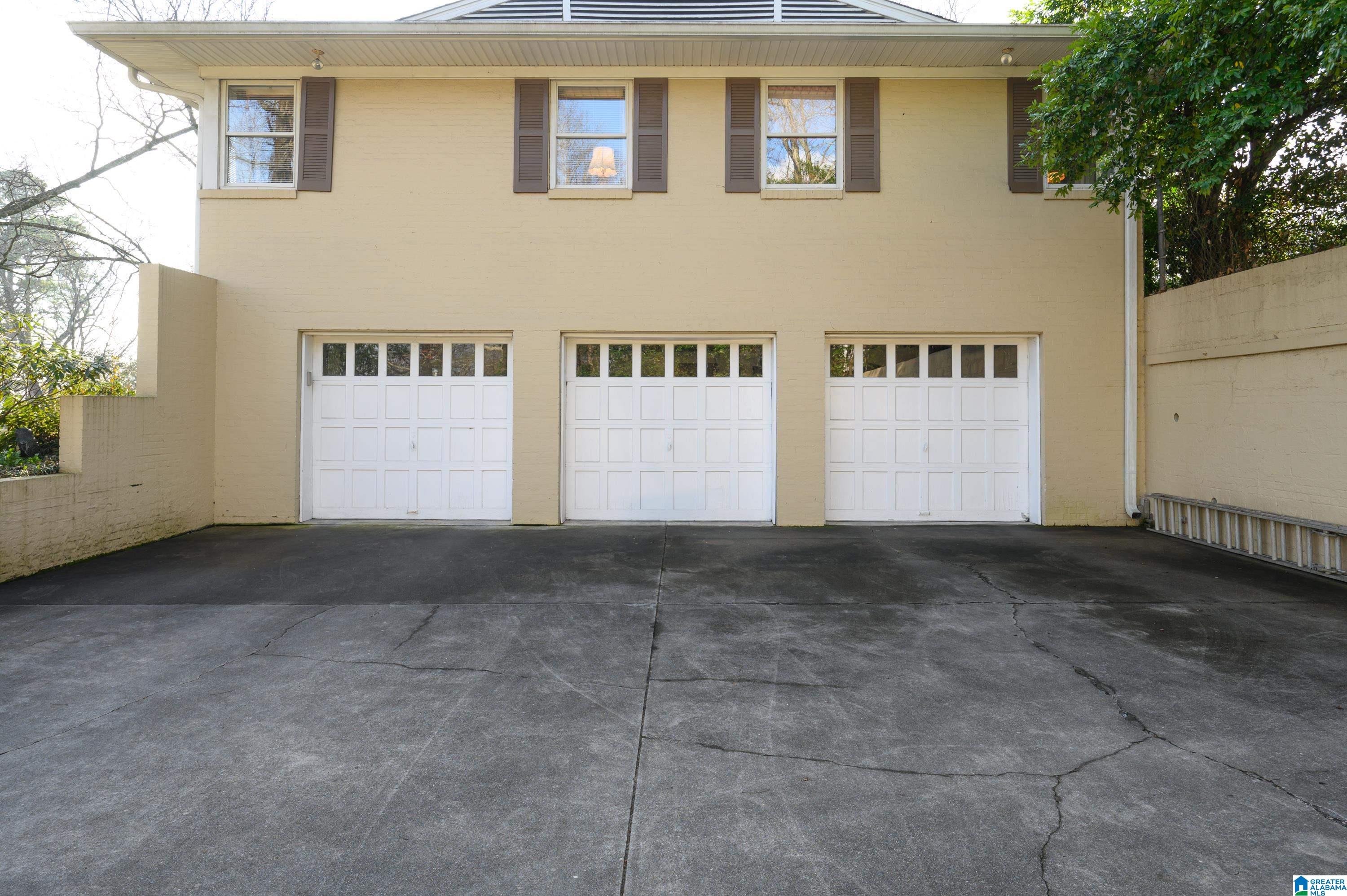 2710 Shades Crest Road Birmingham, AL 35209 - Photo 49 of 60