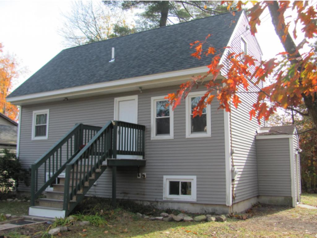605 Collettes Grove Road Derry, NH 03038 - Photo 1 of 15