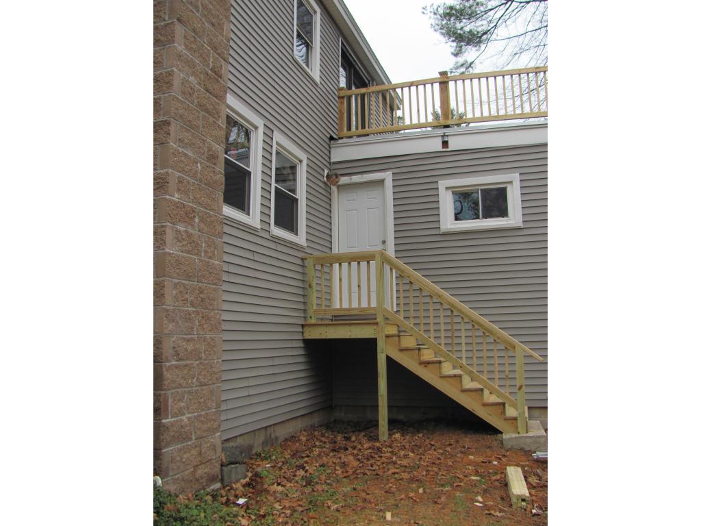 605 Collettes Grove Road Derry, NH 03038 - Photo 5 of 15