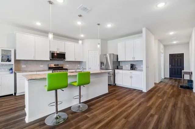 $2,370 | 802 Cormorant Street, Princeton, TX 75407