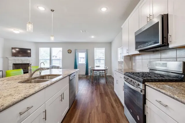 $2,370 | 802 Cormorant Street, Princeton, TX 75407