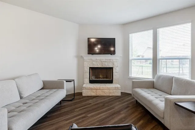 $2,370 | 802 Cormorant Street, Princeton, TX 75407