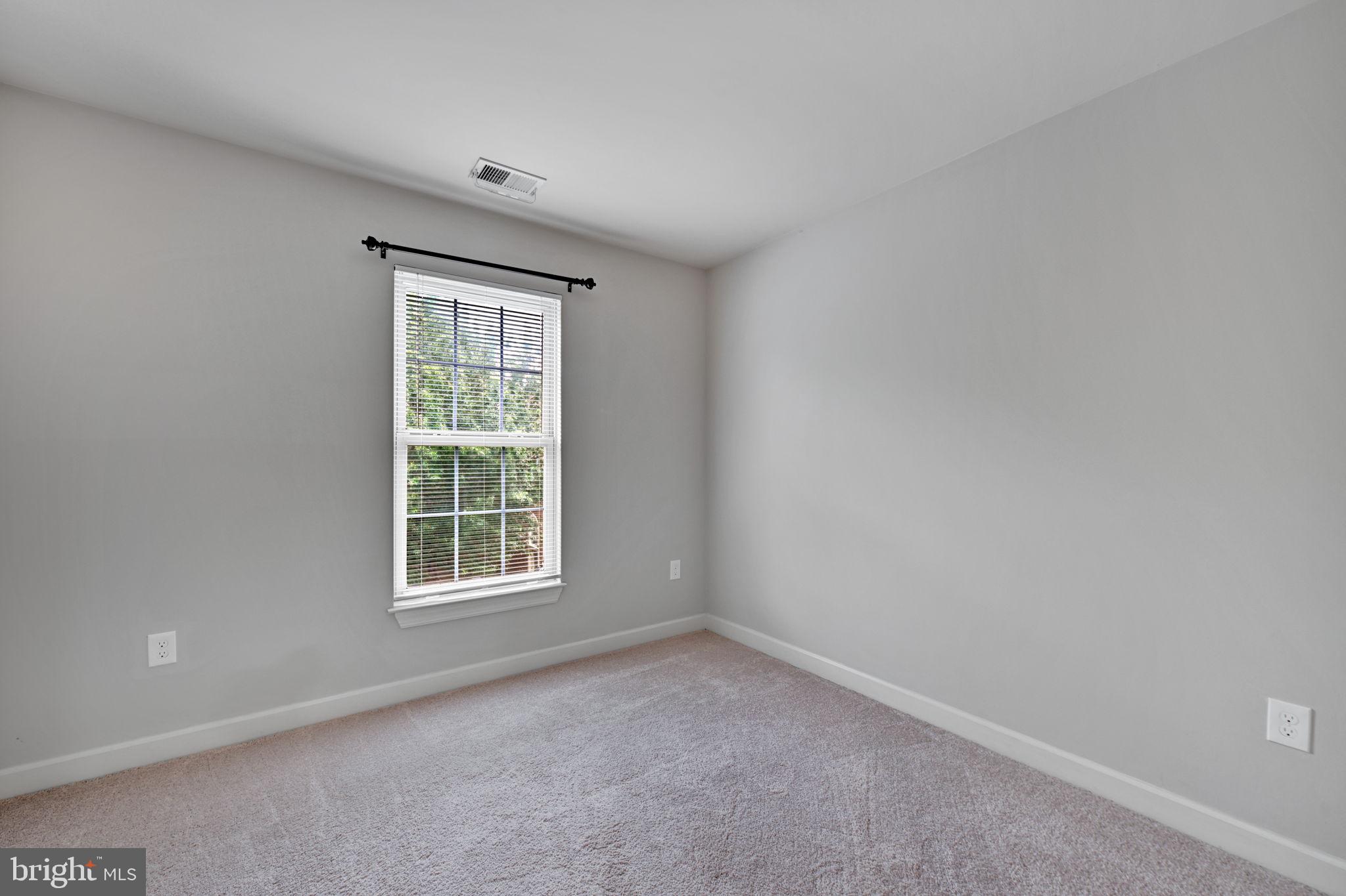 14203 Plum Run Way Silver Spring, MD 20906 - Photo 28 of 48 Gallery Image 28
