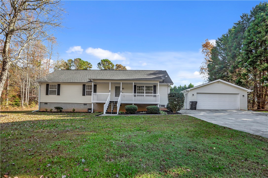 1229 Honey Creek Road Anderson, SC 29621 - Photo 1 of 27