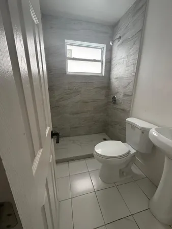 $1,450 | 2 Southwest 6th Avenue, Unit C, Dania Beach, FL 33004