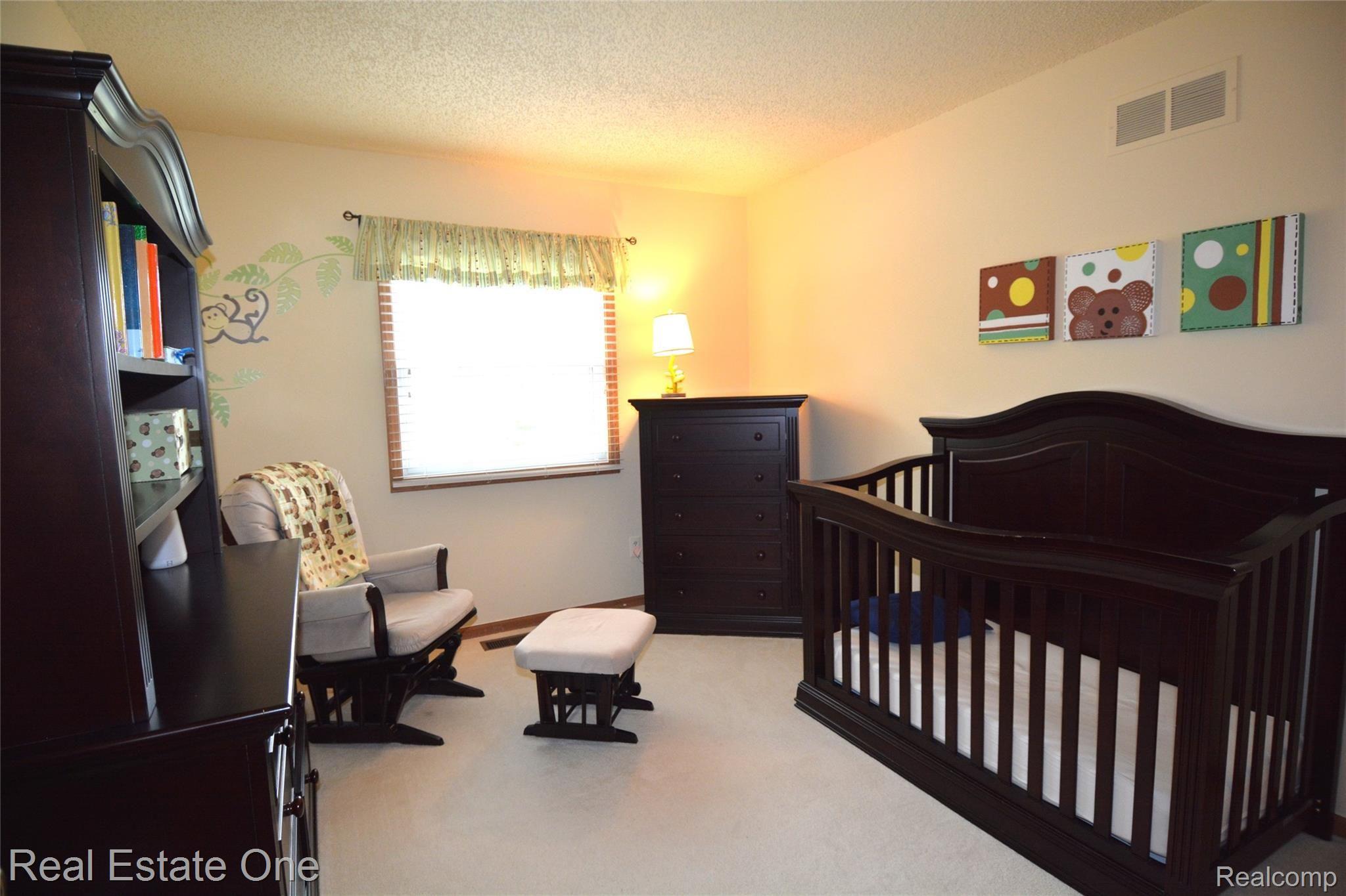 44858 Danbury Road Canton, MI 48188 - Photo 22 of 25 Bedroom 3