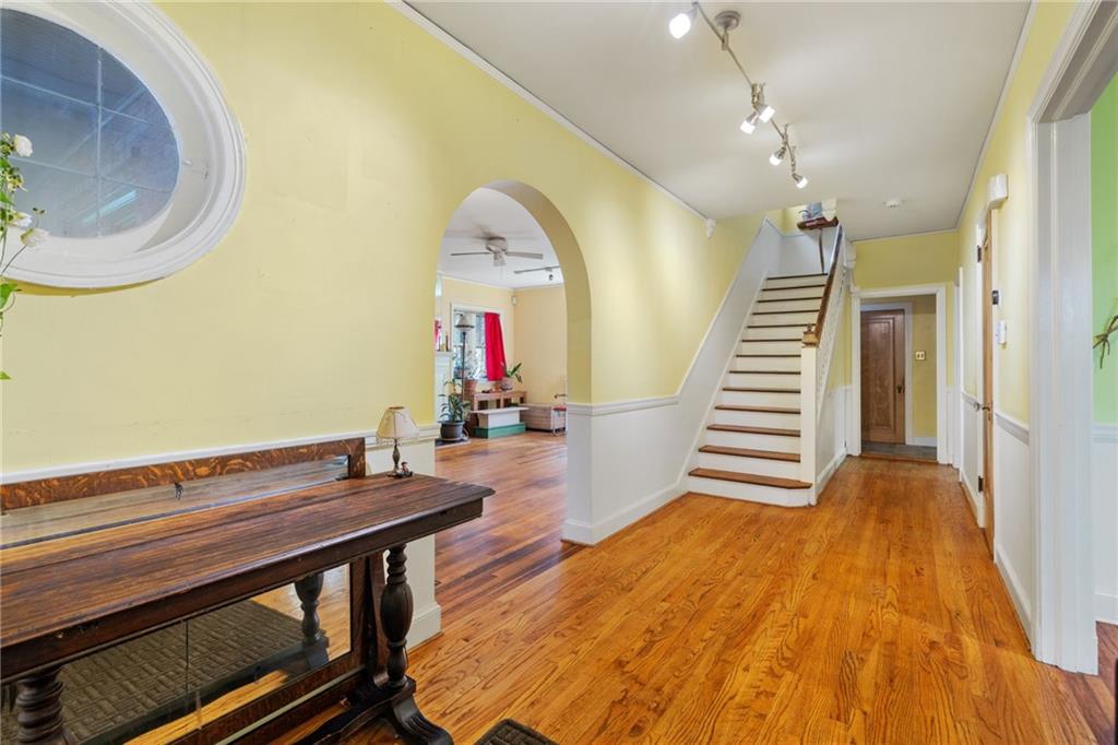 7008 Thomas Boulevard Pittsburgh, PA 15208 - Photo 4 of 23