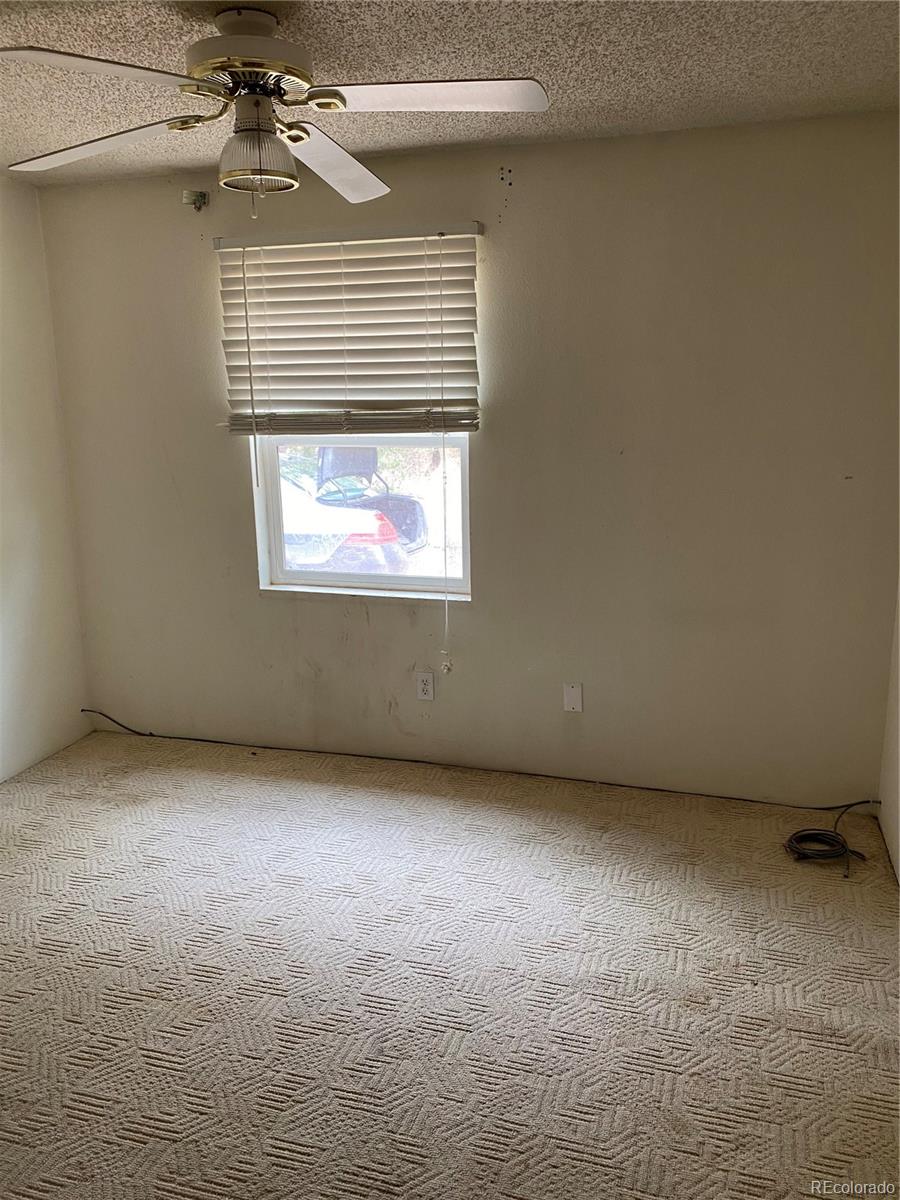 19230 Loop Road Colorado Springs, CO 80928 - Photo 8 of 19 Gallery Image 8