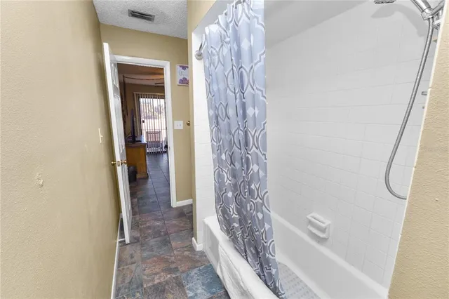 $135,000 | 5225 Imperial Lakes Boulevard, Unit 22, Mulberry, FL 33860