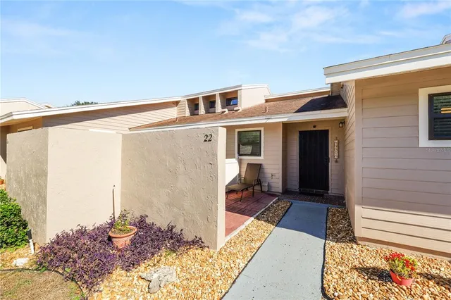 $135,000 | 5225 Imperial Lakes Boulevard, Unit 22, Mulberry, FL 33860