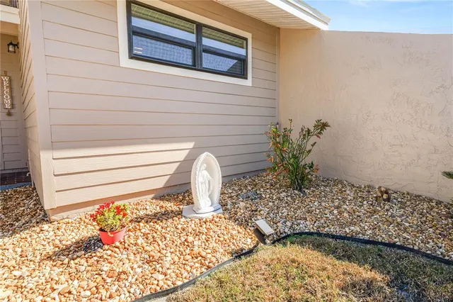 $135,000 | 5225 Imperial Lakes Boulevard, Unit 22, Mulberry, FL 33860