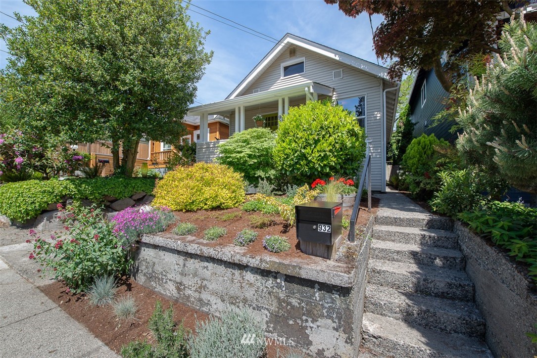 932 North 83rd Street Seattle, WA 98103 - Photo 1 of 25 Gallery Image 1