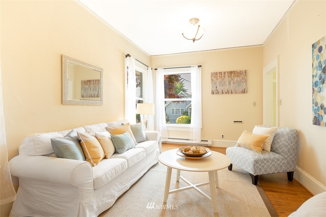 932 North 83rd Street Seattle, WA 98103 - Photo 6 of 25 Gallery Image 6