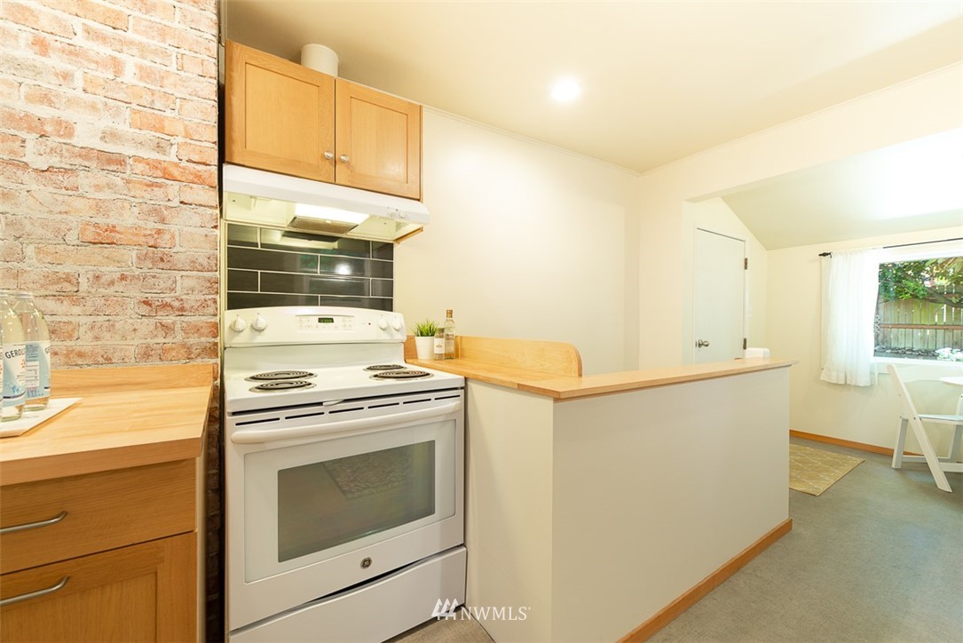932 North 83rd Street Seattle, WA 98103 - Photo 9 of 25 Gallery Image 9