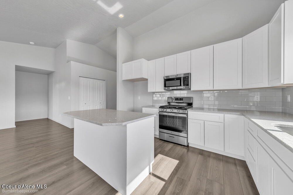 4320 North Arrowleaf Loop Post Falls, ID 83854 - Photo 15 of 37 bb193412-210_12