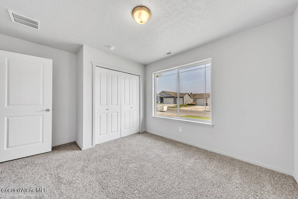 4320 North Arrowleaf Loop Post Falls, ID 83854 - Photo 25 of 37 bb193412-225_796