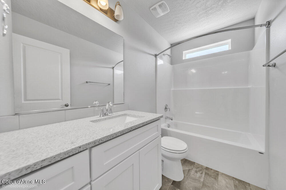 4320 North Arrowleaf Loop Post Falls, ID 83854 - Photo 27 of 37 bb193412-223_924