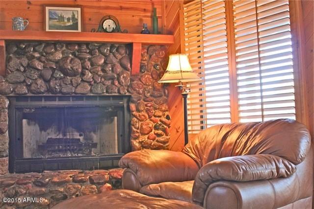 1988 Red Cinder Road Heber, AZ 85928 - Photo 4 of 42 Living6