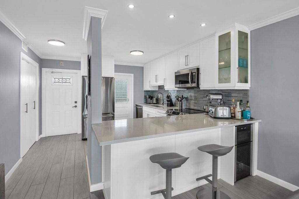 698 Northeast Spanish River Boulevard, Unit 42 Boca Raton, FL 33431 - Photo 9 of 27 Photo 9