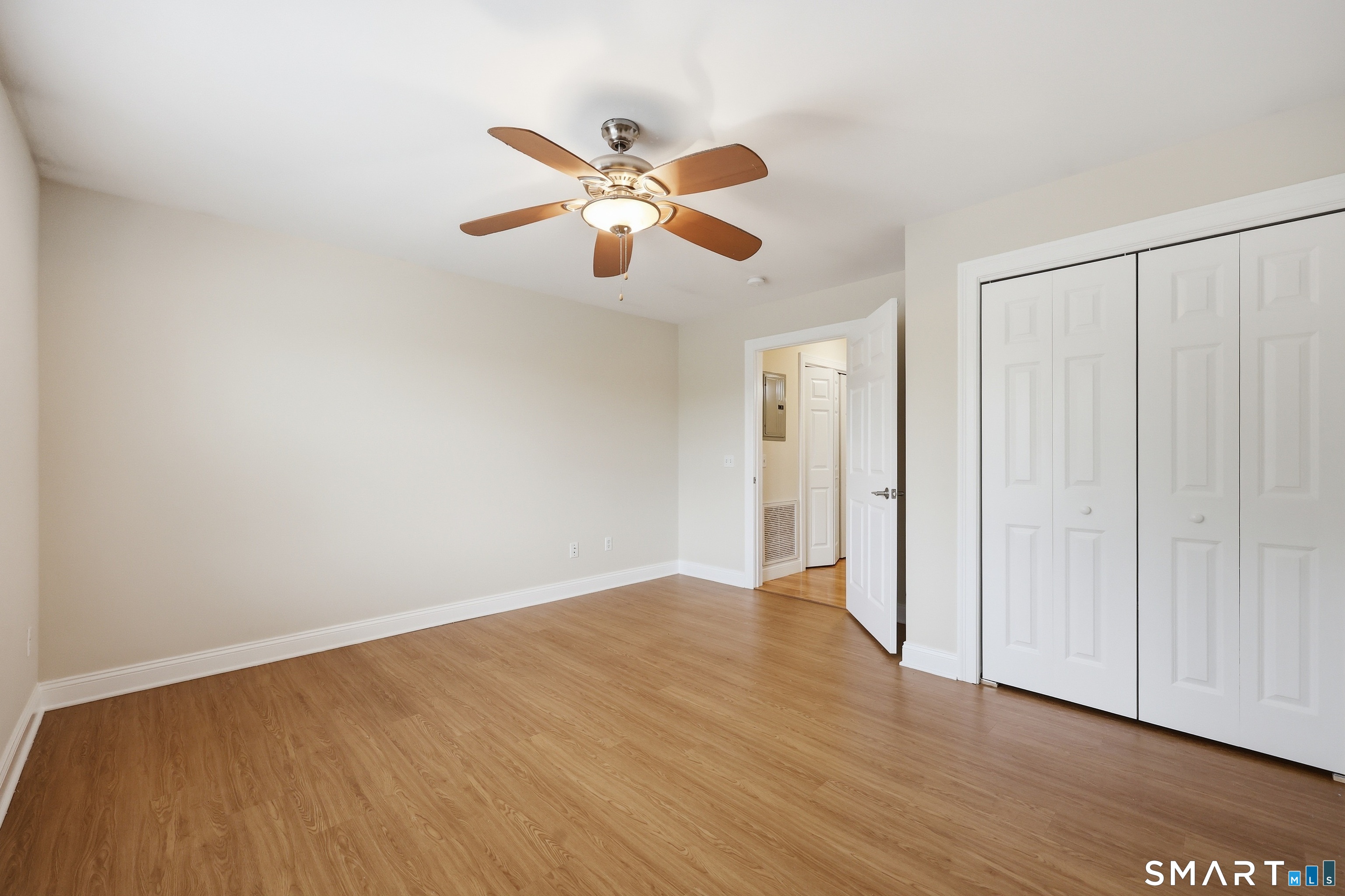 24 Hartford Road, Unit 9 Salem, CT 06420 - Photo 12 of 17