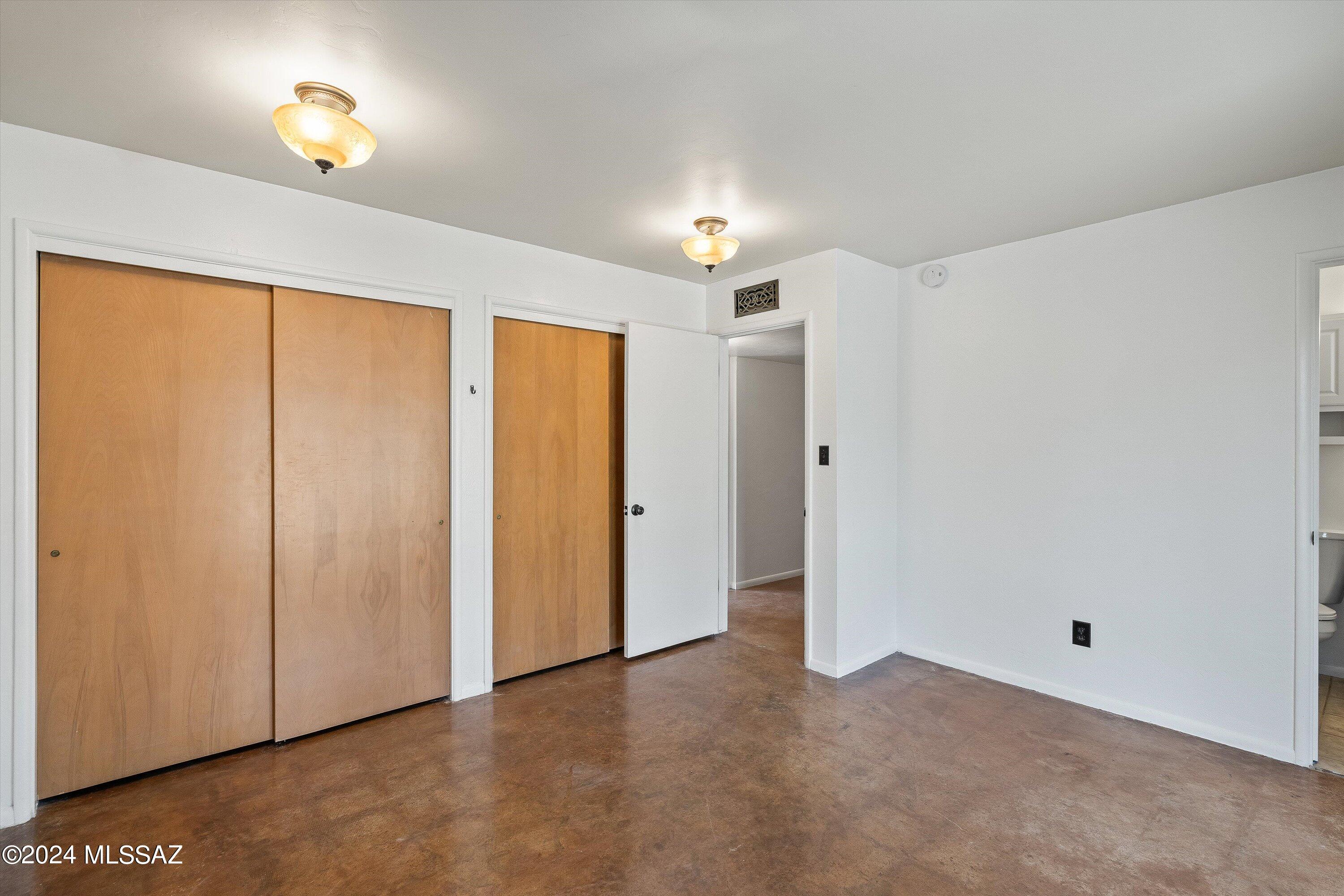 8801 East Buckboard Road Tucson, AZ 85749 - Photo 16 of 25