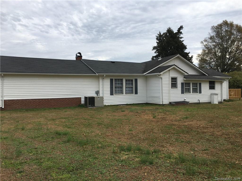 363 Neal Road Bessemer City, NC 28016 - Photo 3 of 37 Gallery Image 3