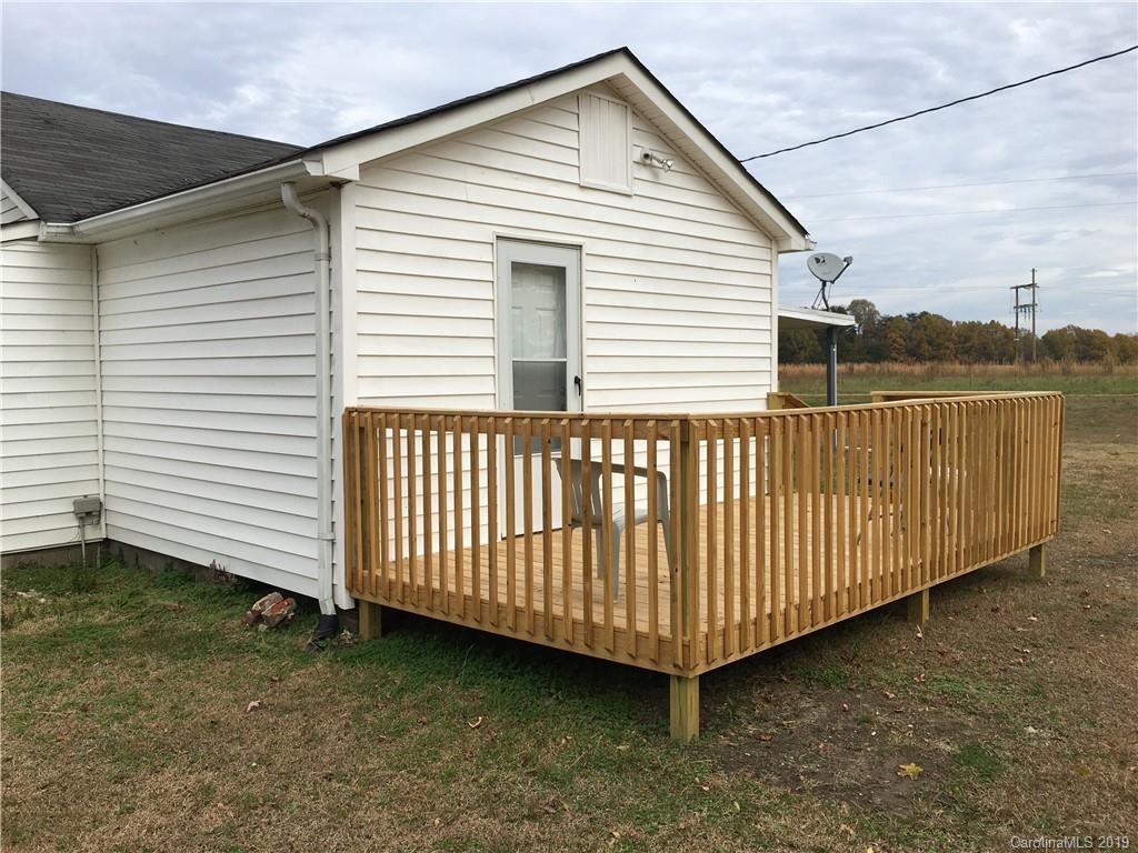 363 Neal Road Bessemer City, NC 28016 - Photo 4 of 37 Gallery Image 4