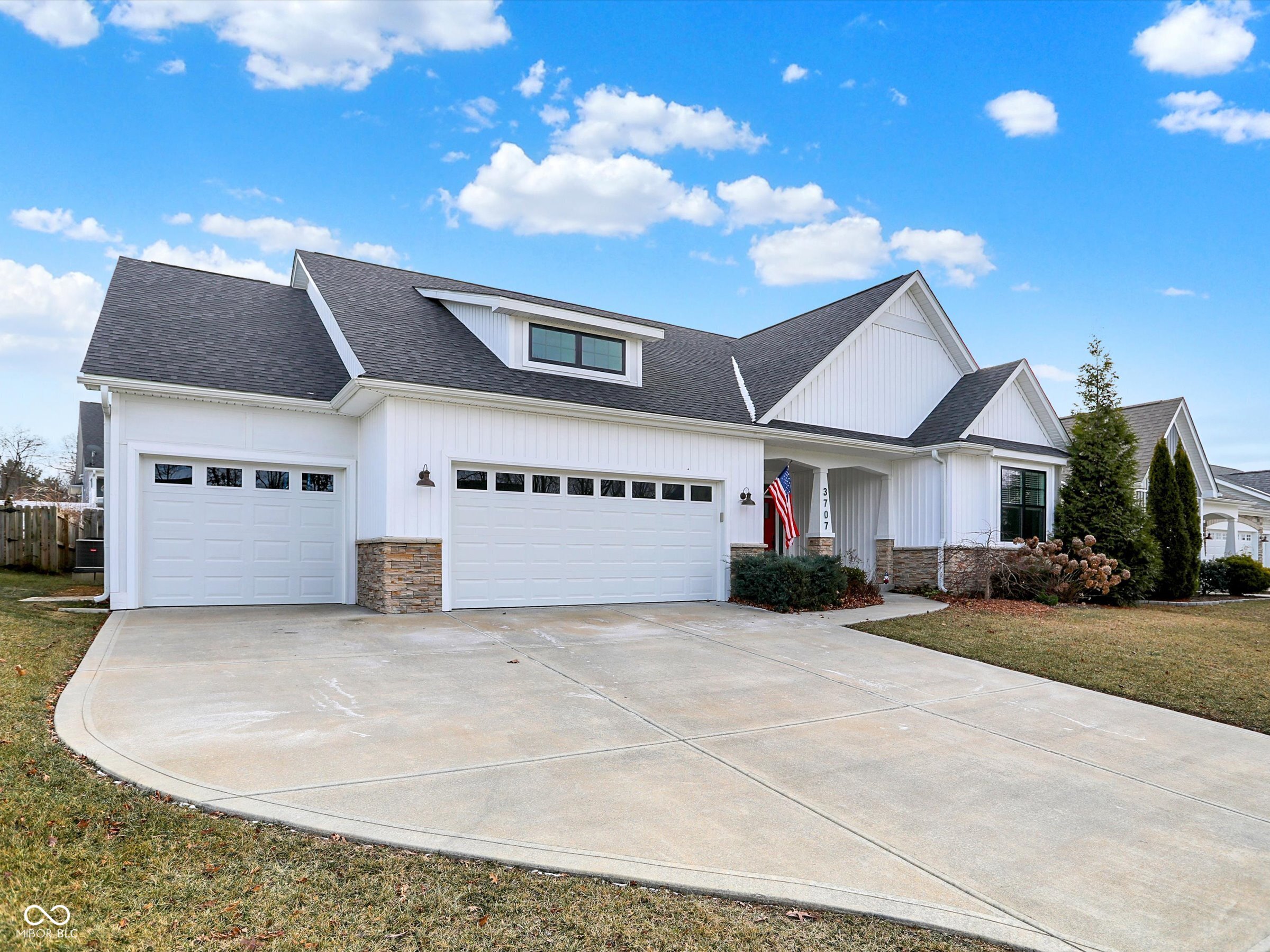 3707 West Denise Road Bloomington, IN 47404 - Photo 2 of 31