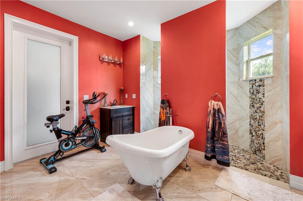 556 6th Street Southeast Naples, FL 34117 - Photo 32 of 47